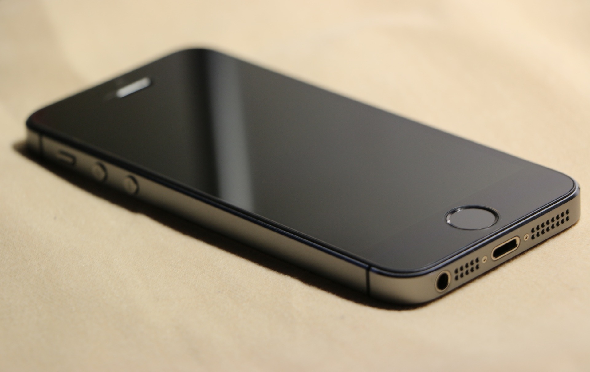 Iphone 658840 1920