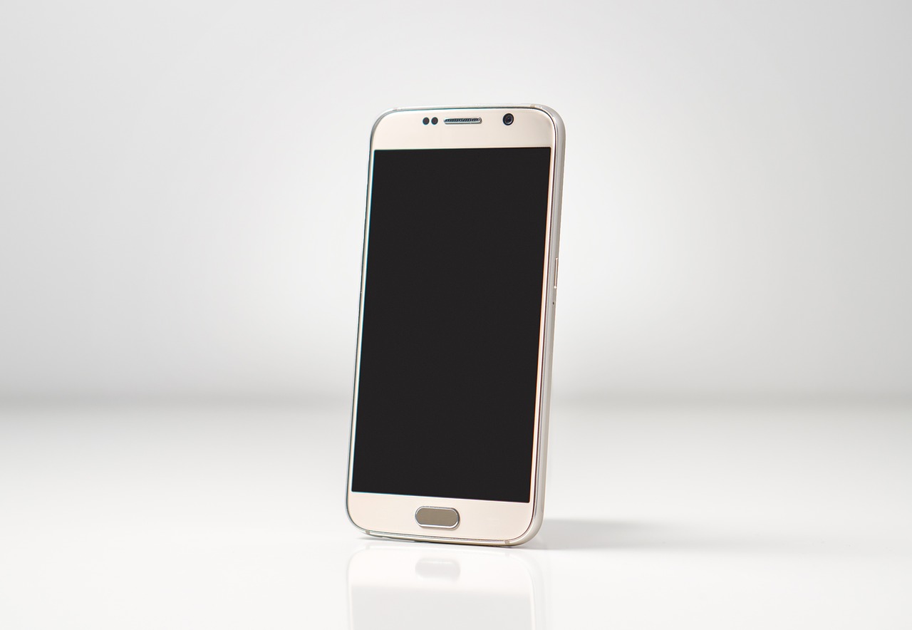 Mobile phone 2000081 1280