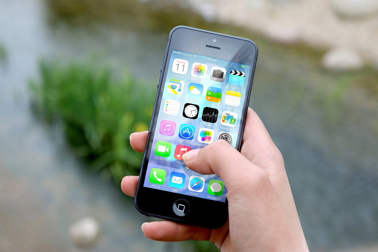 iPhoneでアプリがダウンロードできない時に行うべき対処法とは?