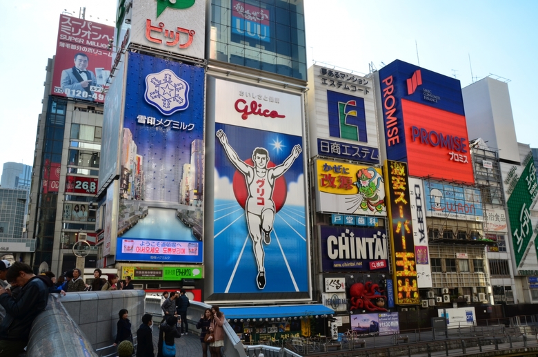 難波(なんば)周辺のiPhone修理店おすすめ15店舗!エリア別に紹介